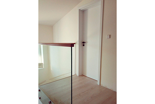 Altamura 1 - Bílá PREMIUM, Altamura 5 - Cappuccino ST CPL, Baldur 1 - Beton PREMIUM